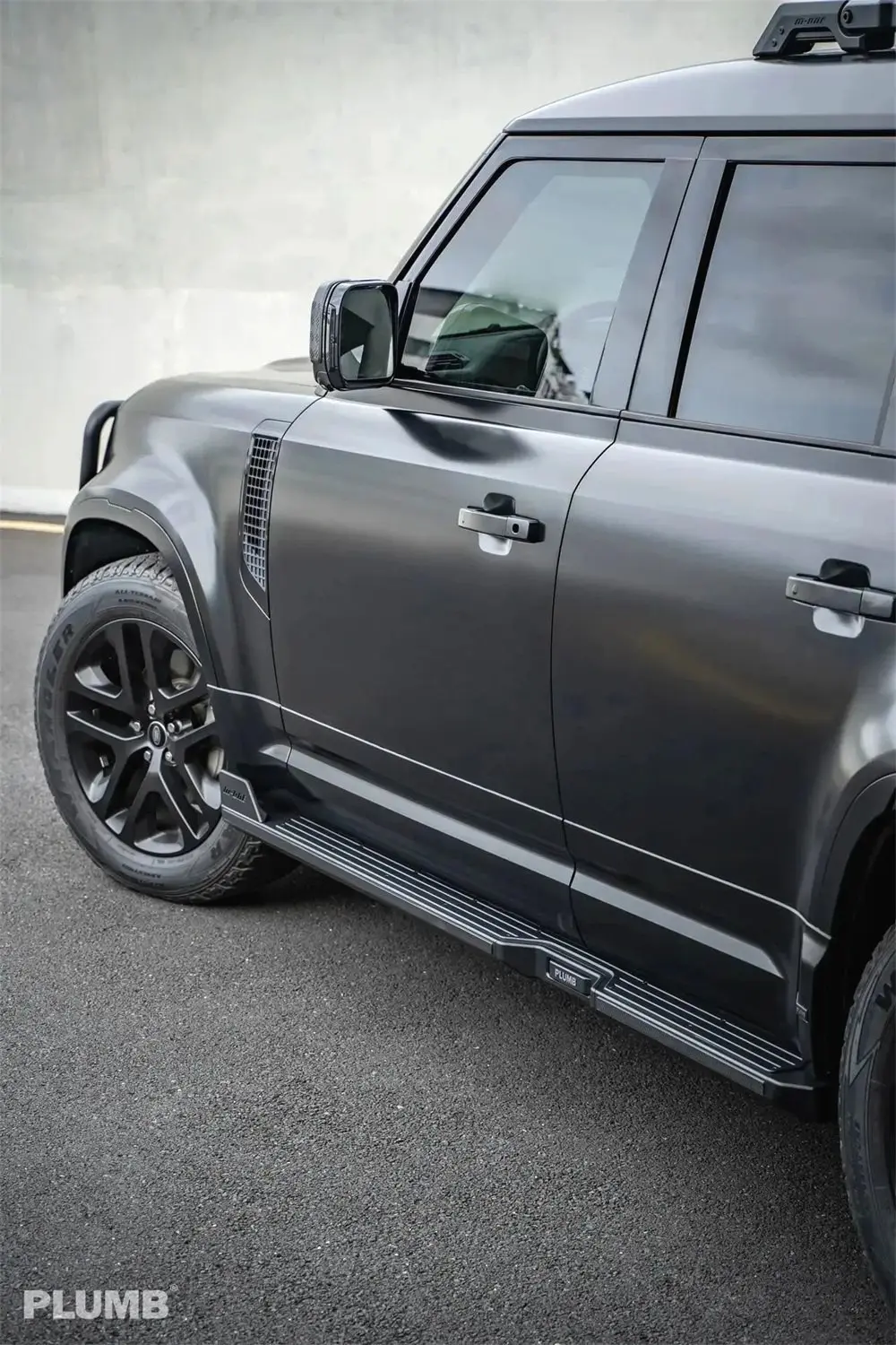 PLUMB Side Step Bar for Land Rover Defender