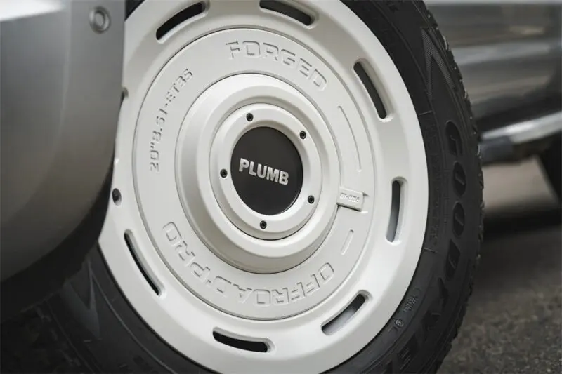 PLUMB Forged Wheel Hub Defender Wheel Rim for Land Rover Defender