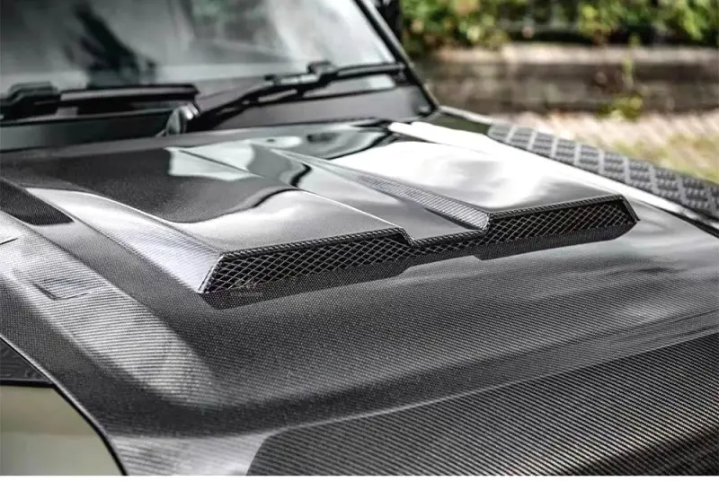 Land Rover Defender Carbon Fiber Hood Bonnet SVR Style