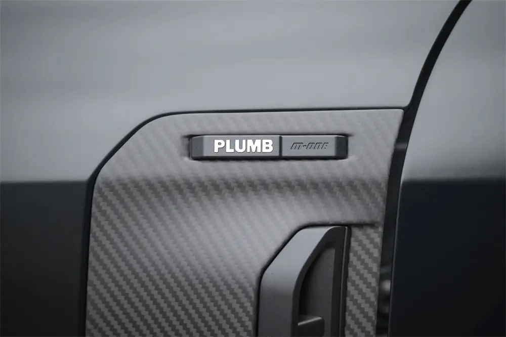 PLUMB Dry Carbon Fiber Fender Air Intake Vent Flow for Land Rover Defender